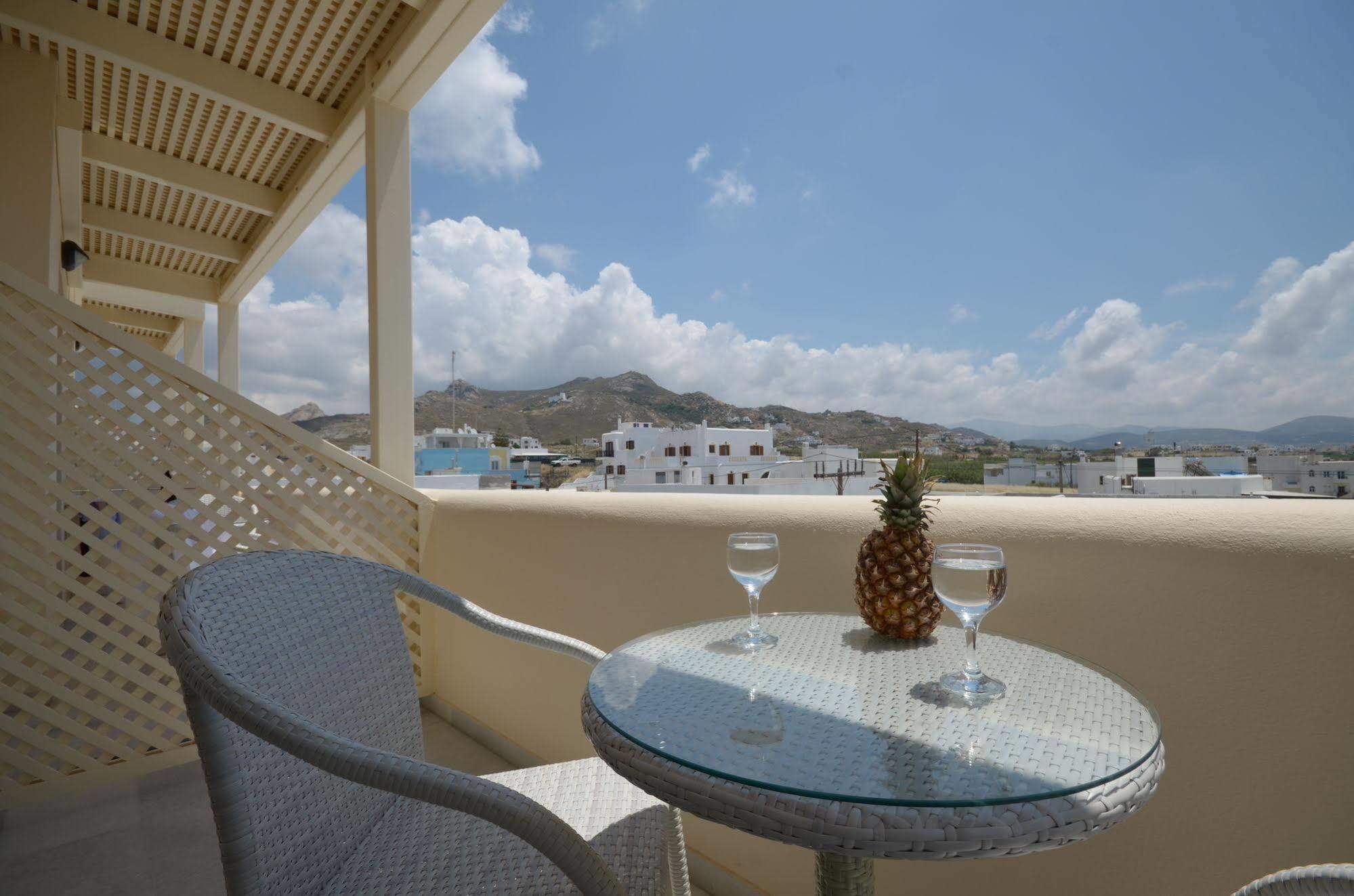 Margo Studios Naxos City Exterior foto